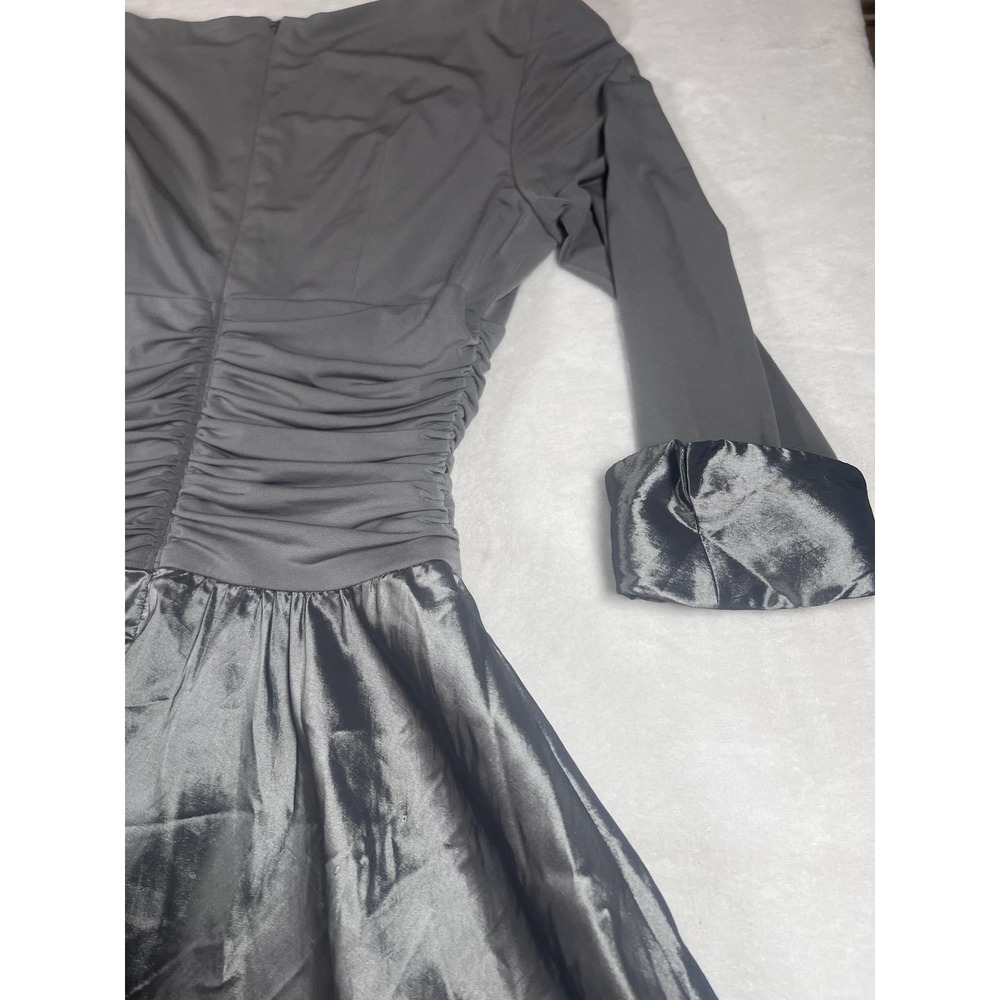 Jessica Howard Dress Womens 4 Silver Satin Ruched V Neck Long Sleeve Maxi Gown - Picture 11 of 16